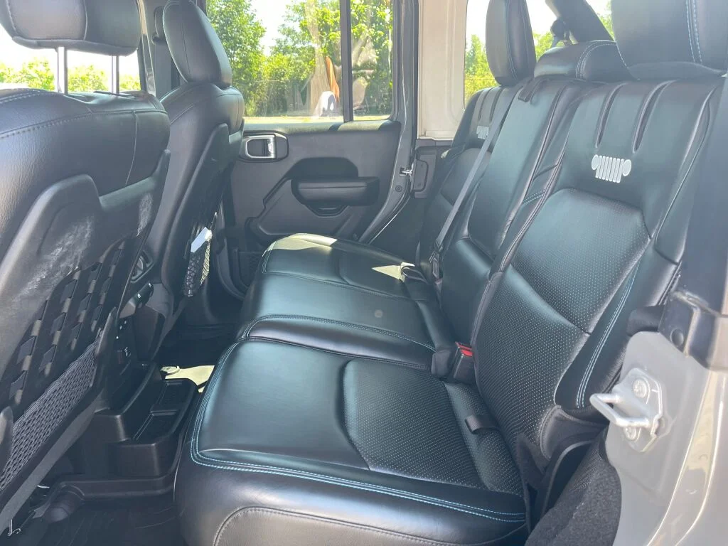 Certified Used 2023 Sting-Gray Clearcoat Jeep Rubicon image 22
