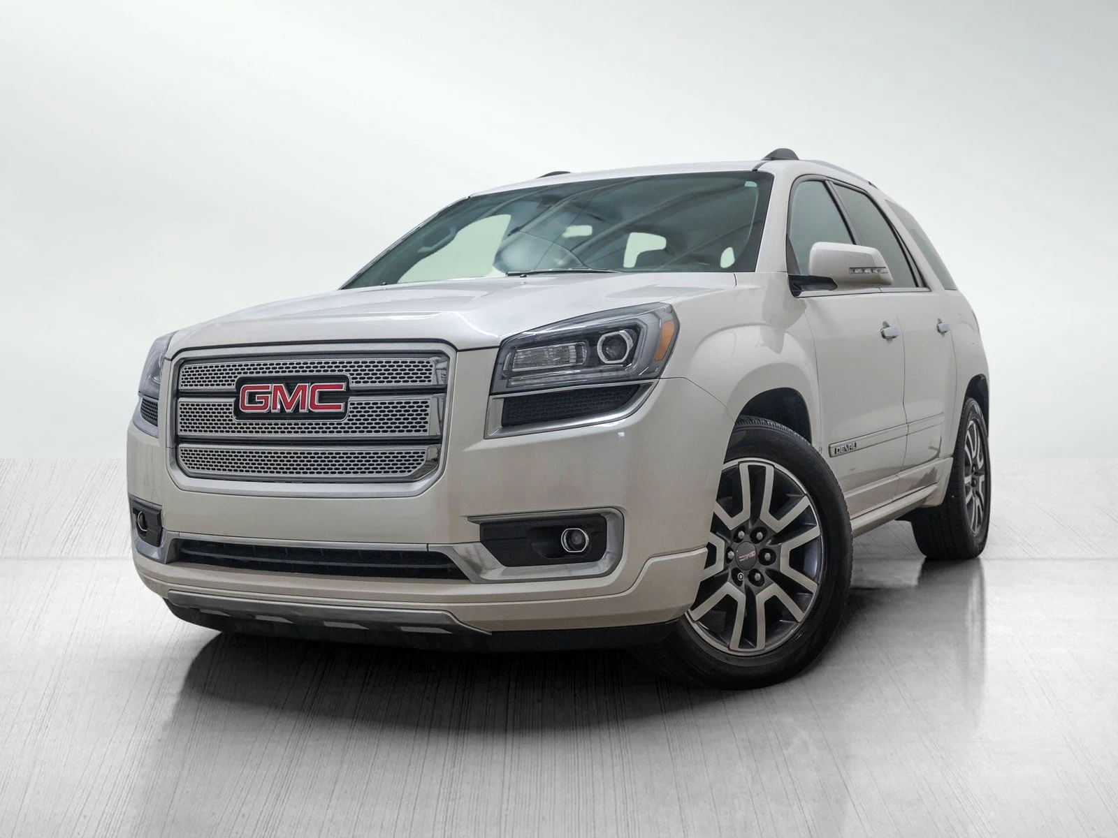 2014 GMC Acadia AWD Denali's photo