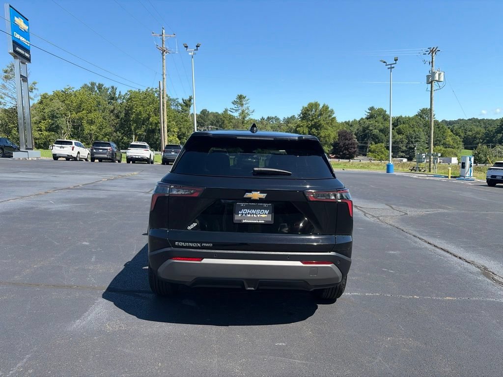 Used 2026 Mosaic Black Metallic Chevrolet LT image 9