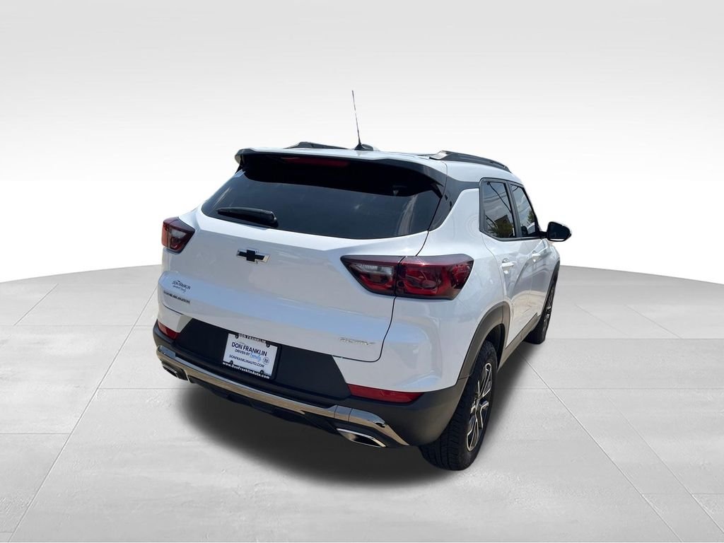 Used 2024 White Chevrolet ACTIV image 5
