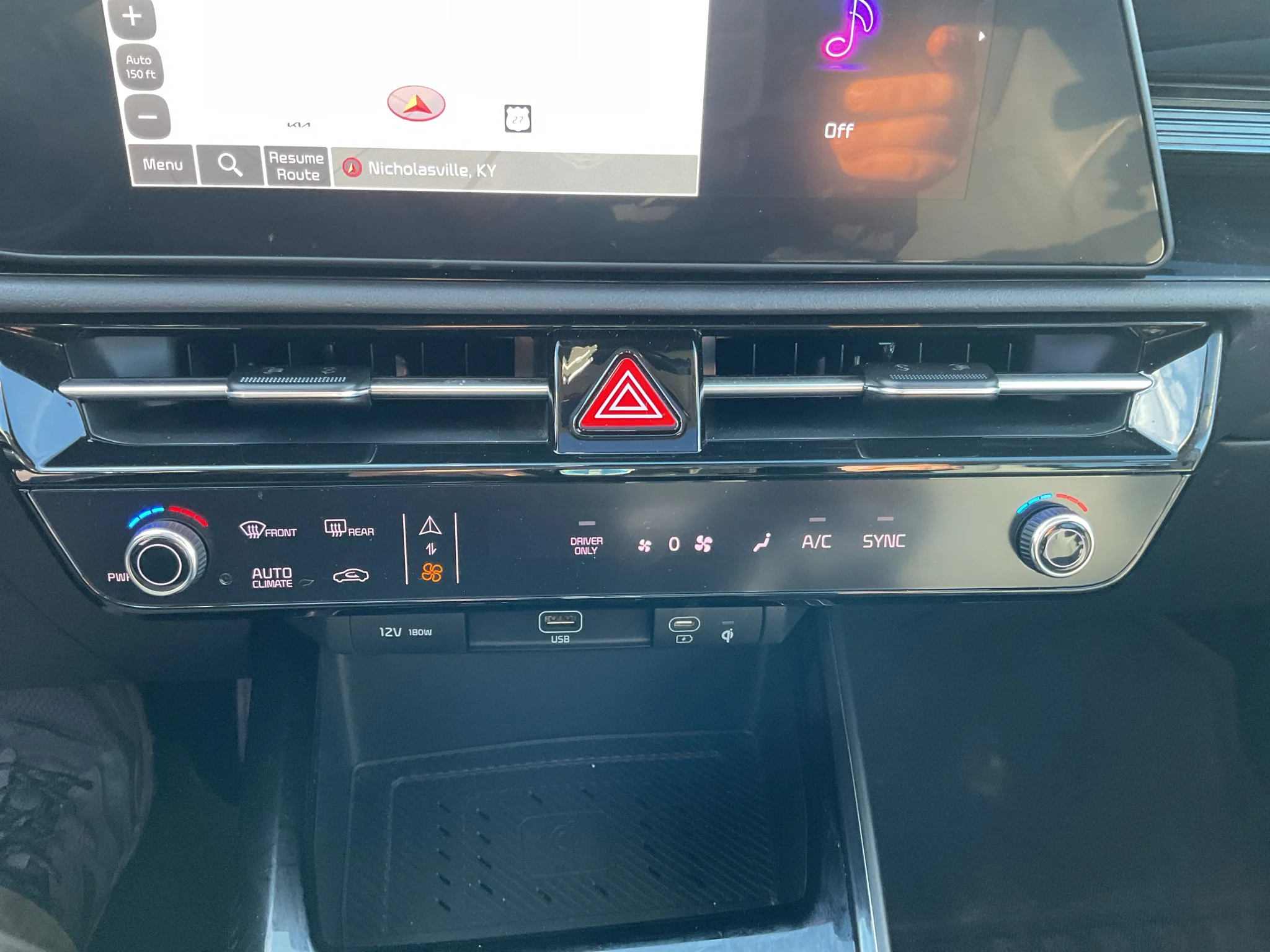 Certified Used 2025 Interstellar Gray Kia SX image 28