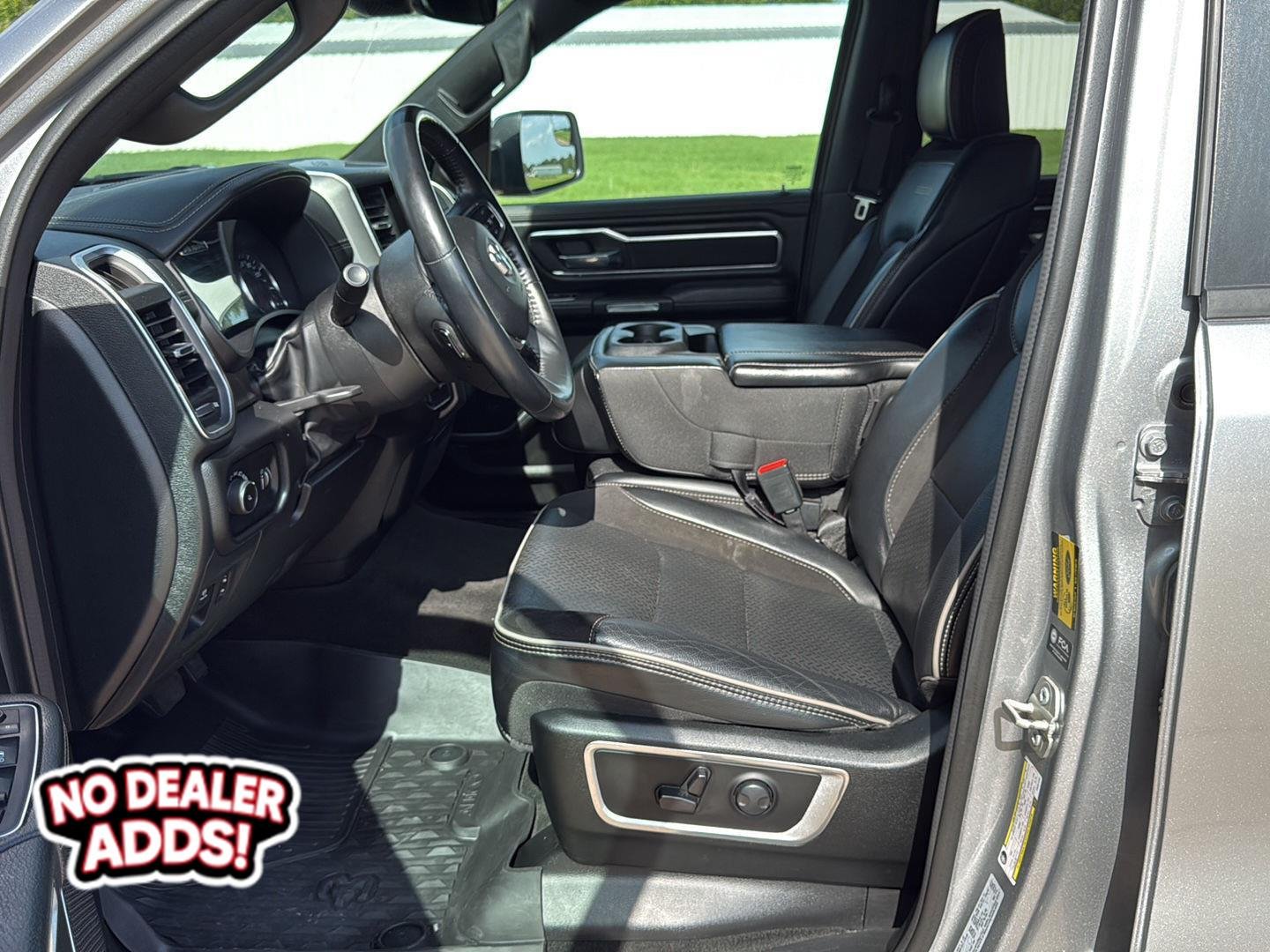 Used 2023 Billet Silver Metallic Clearcoat Ram Laramie image 11