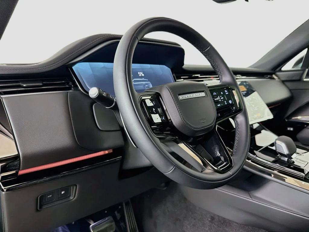 New 2026 Varesine Blue Land Rover Dynamic SE image 9
