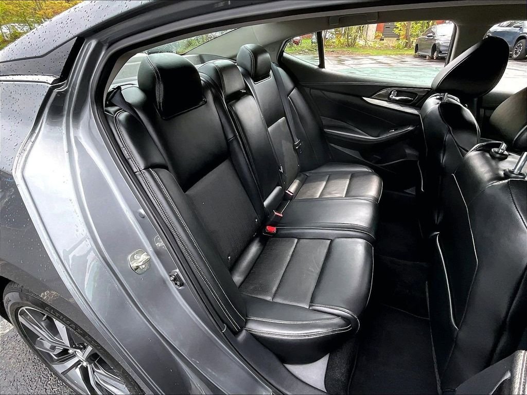 Used 2019 Gray Nissan 3.5 SV image 15