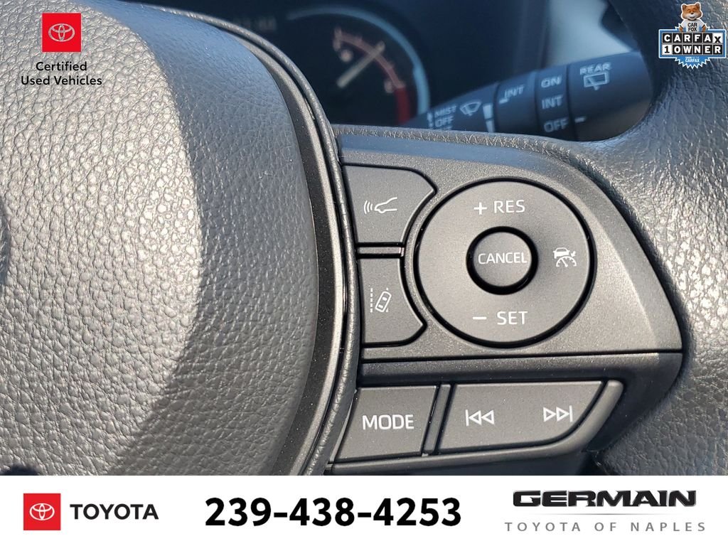 Used 2025 White Toyota XLE image 33