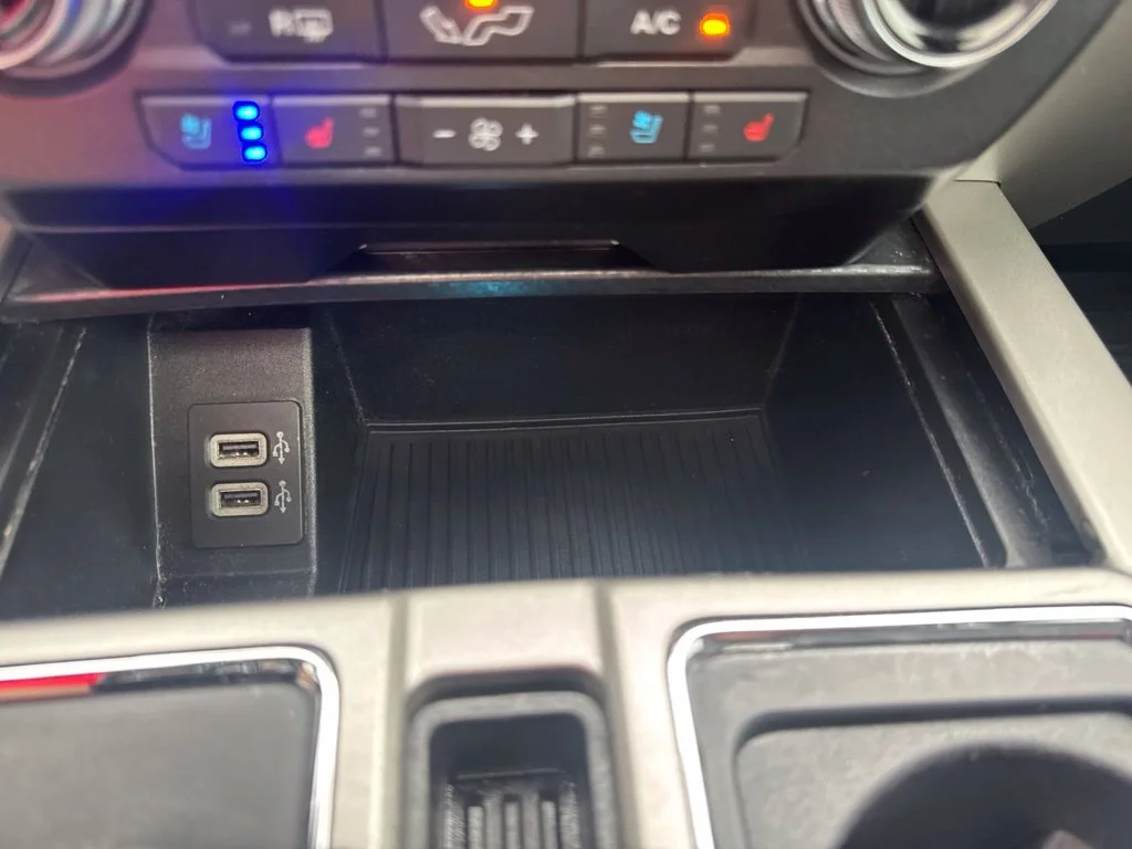 Certified Used 2020 Magnetic Metallic Ford Lariat image 24