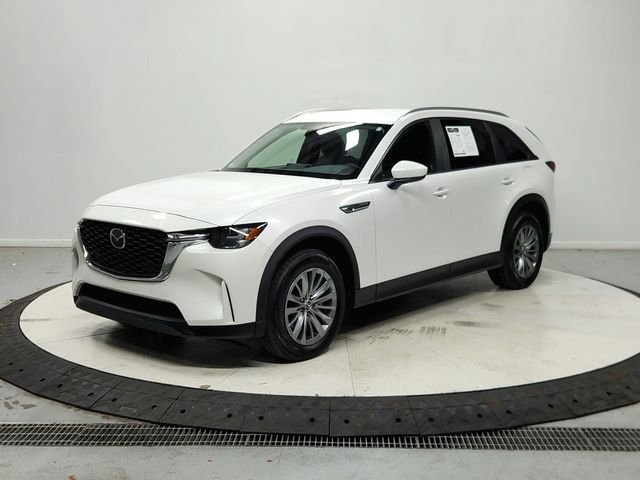 Used 2026 White Mazda 3.3 Turbo Select image 4