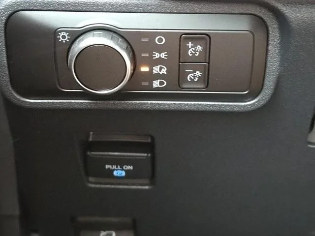 2025 Ford Bronco 4-Door Base - Photo 27