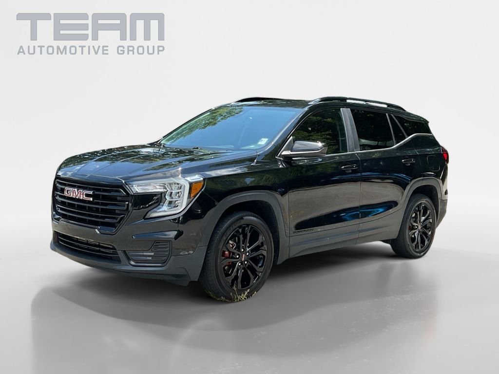 Used 2022 Black GMC SLE image 3
