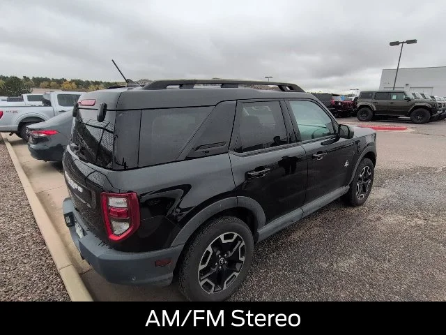 Used 2022 Black Ford Outer Banks image 5