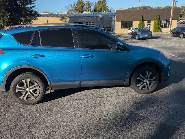 Used 2016 Blue Toyota LE image 8