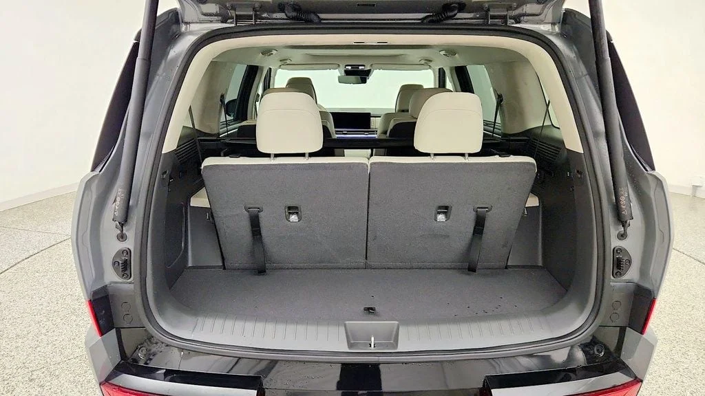 Used 2024 Hampton Gray Hyundai Calligraphy AWD image 22
