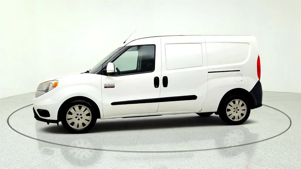 Used 2016 Bright White Ram 122