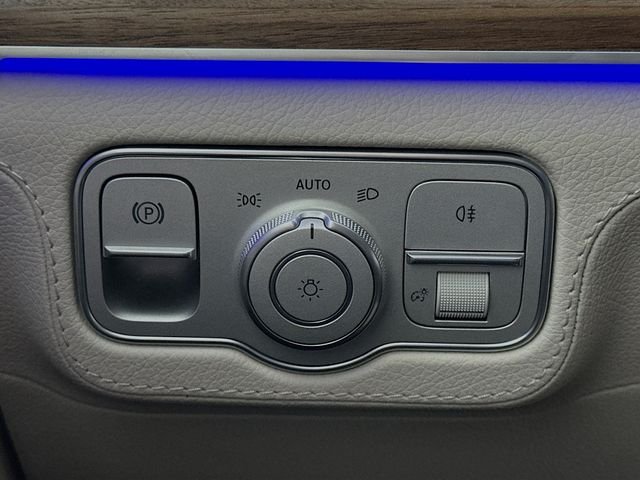New 2026 Polar White Mercedes-Benz GLS 580 image 10