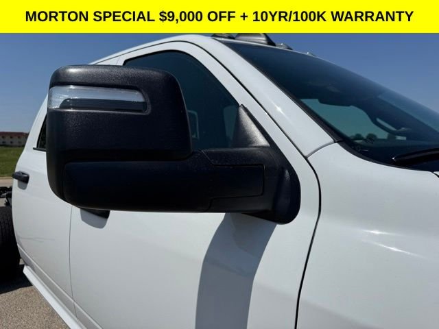 New 2026 Bright White Clear-Coat Exterior Paint Ram Tradesman image 6