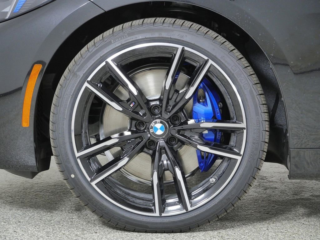 New 2027 Black Sapphire Metallic BMW M440i xDrive image 16