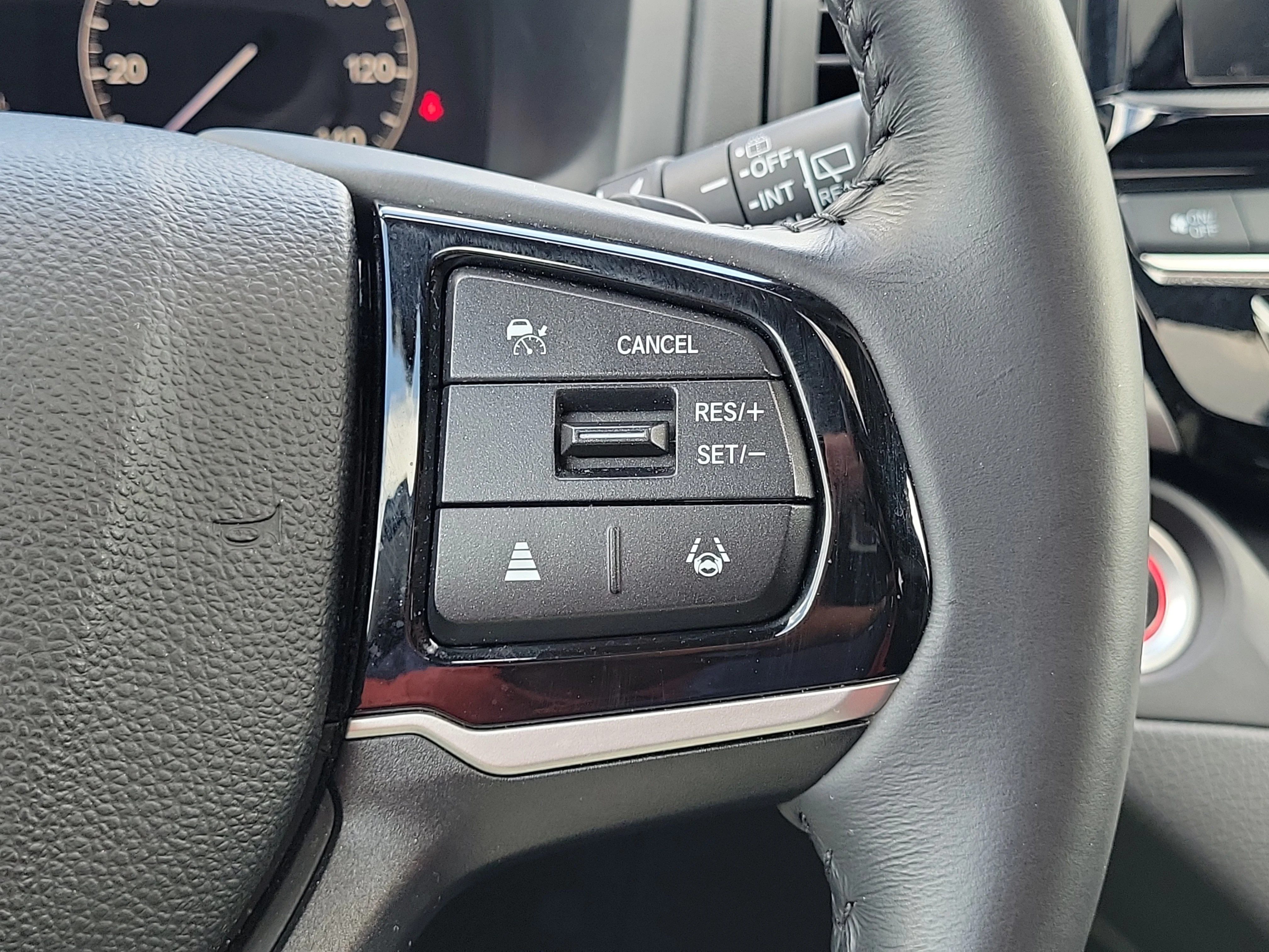 2025 Honda Odyssey EX-L - Photo 22