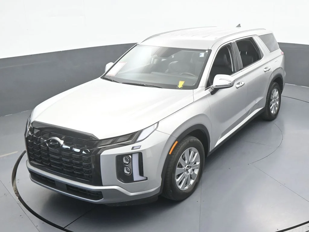 Used 2025 Typhoon Silver Hyundai SEL image 55