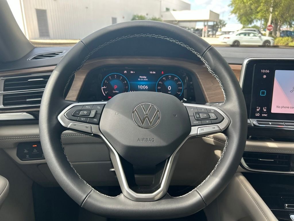 New 2026 White/off-white Volkswagen 2.0T SE w/Technology image 19