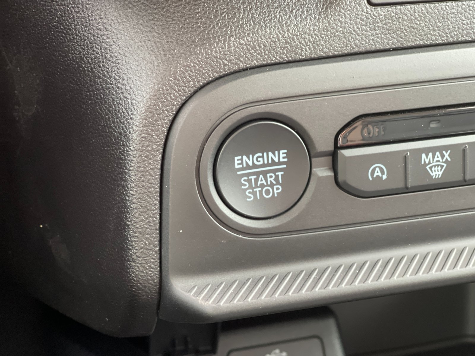 New 2026 Velocity Blue Metallic Ford Outer Banks® image 23