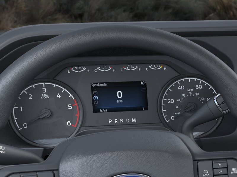 2025 Ford F-350 Super Duty Chassis Cab XL - Photo 35