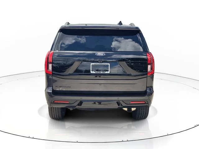 New 2027 Gray Metallic Ford Platinum image 6