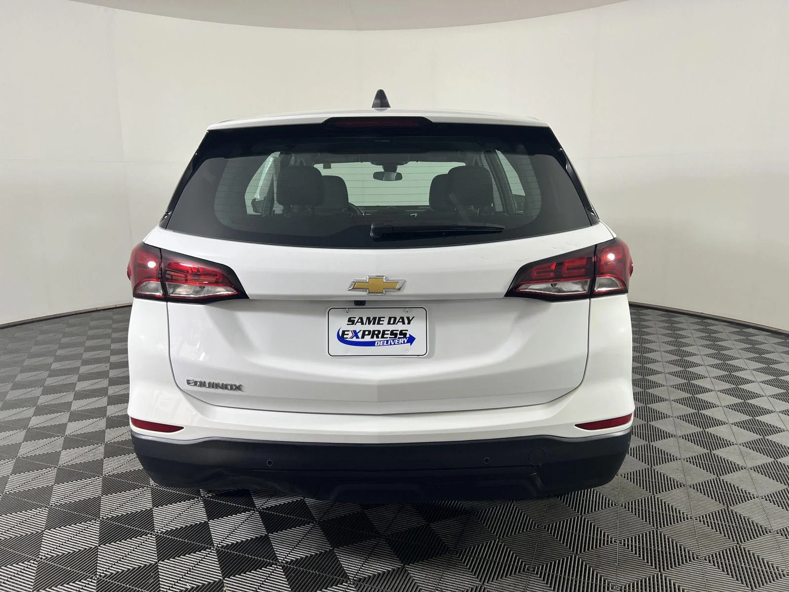 Used 2024 Summit White Chevrolet LS image 24