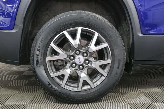 Used 2023 Blue GMC SLE image 17