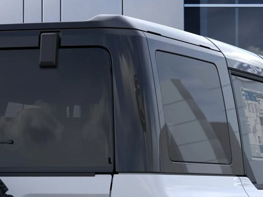 New 2026 Oxford White Ford Badlands® image 25