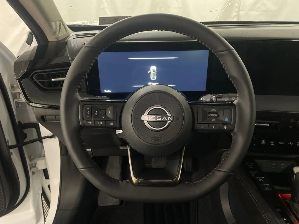 New 2026 Aspen White Tricoat Nissan SR image 16