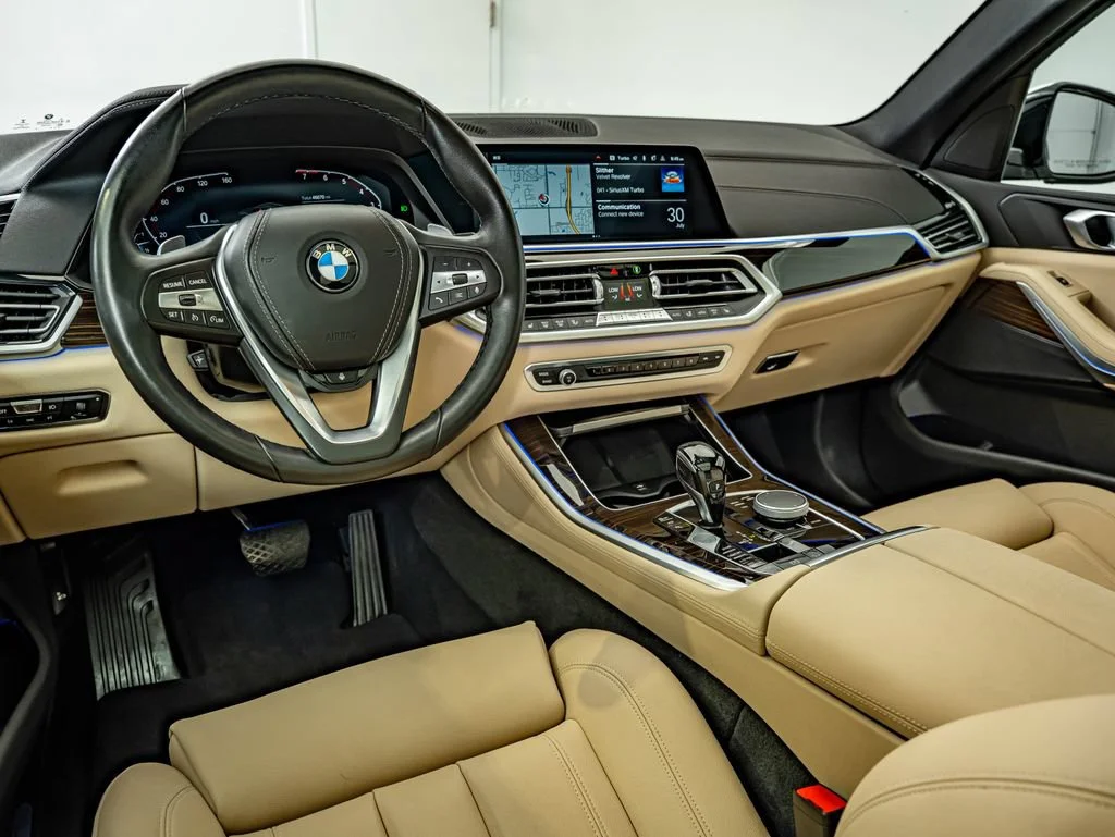Used 2021 Alpine White BMW xDrive40i image 31