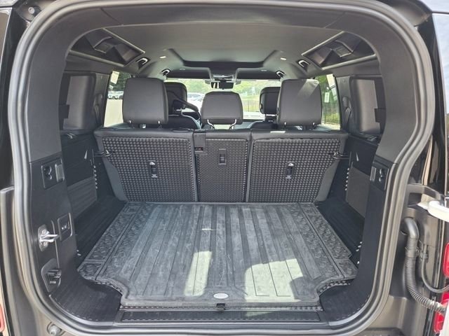 2024 Land Rover Defender SE - Photo 27
