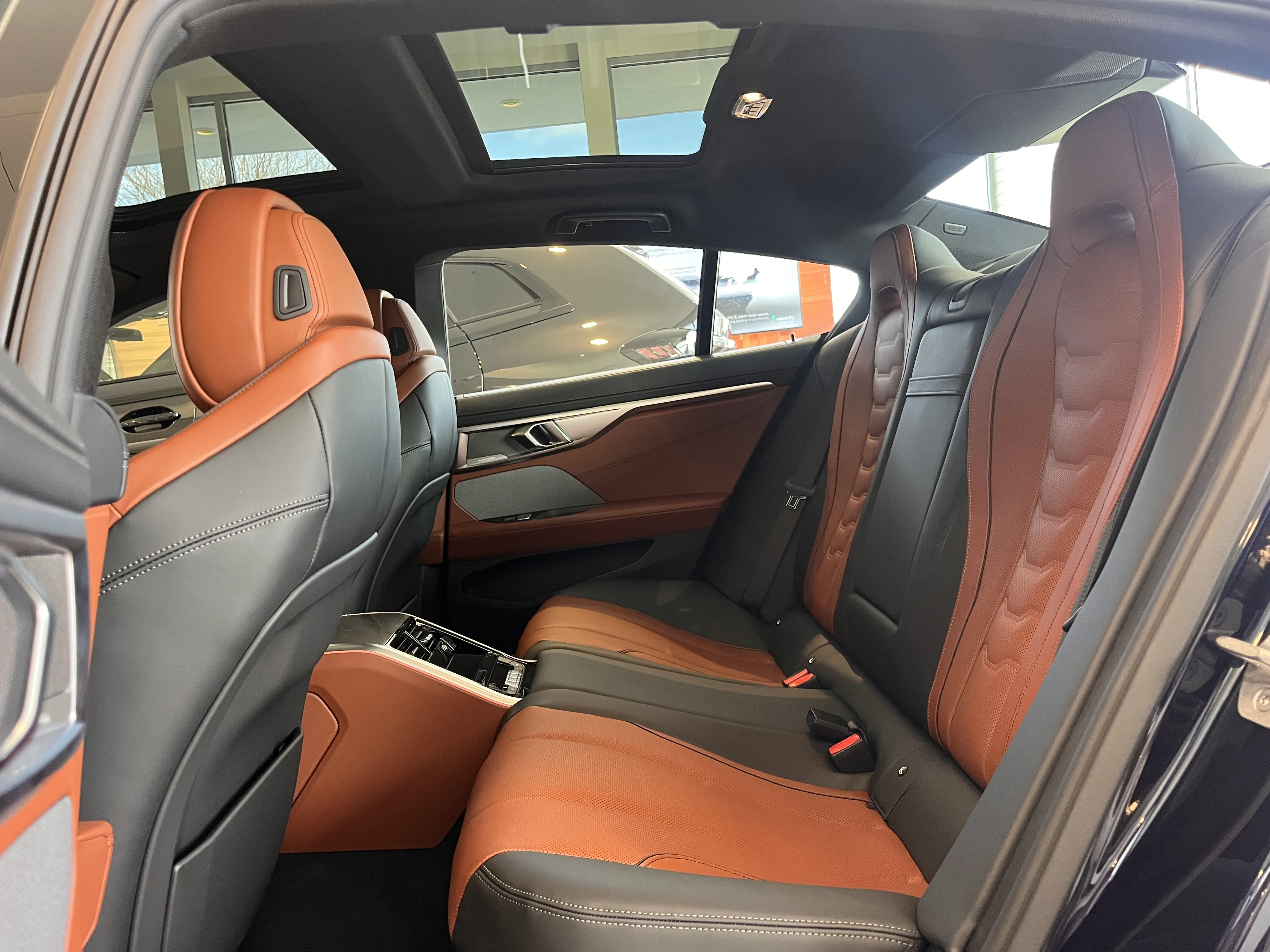 New 2026 Tanzanite Blue II Metallic BMW i xDrive image 23