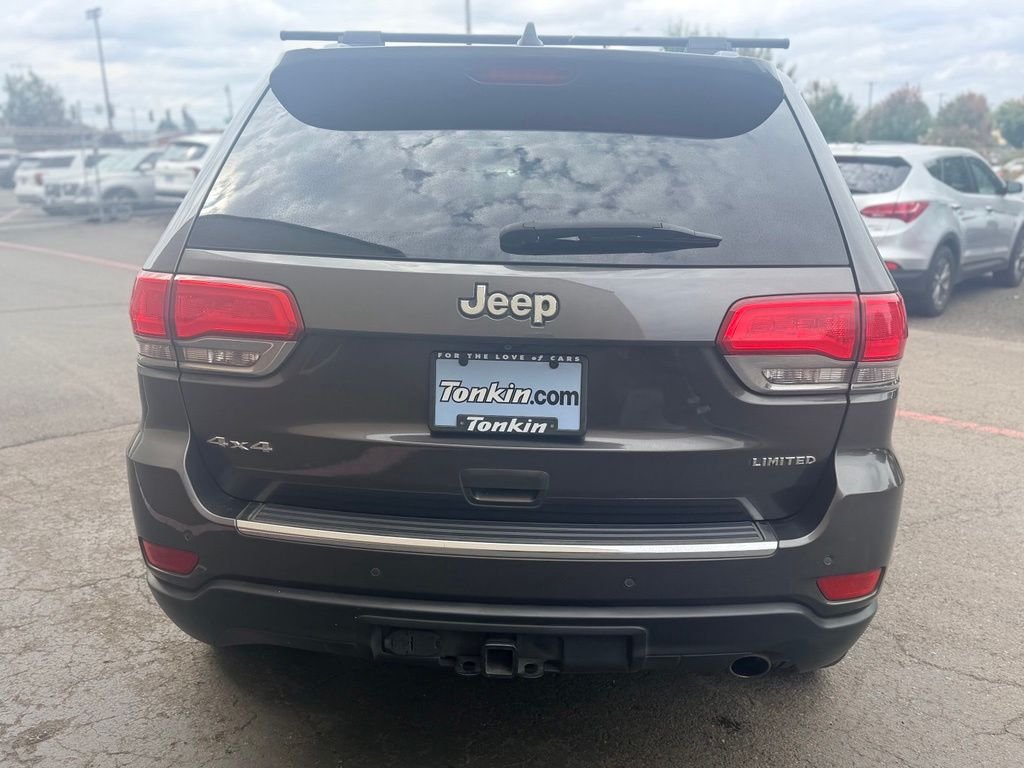 Used 2015 Gray Jeep Limited image 7