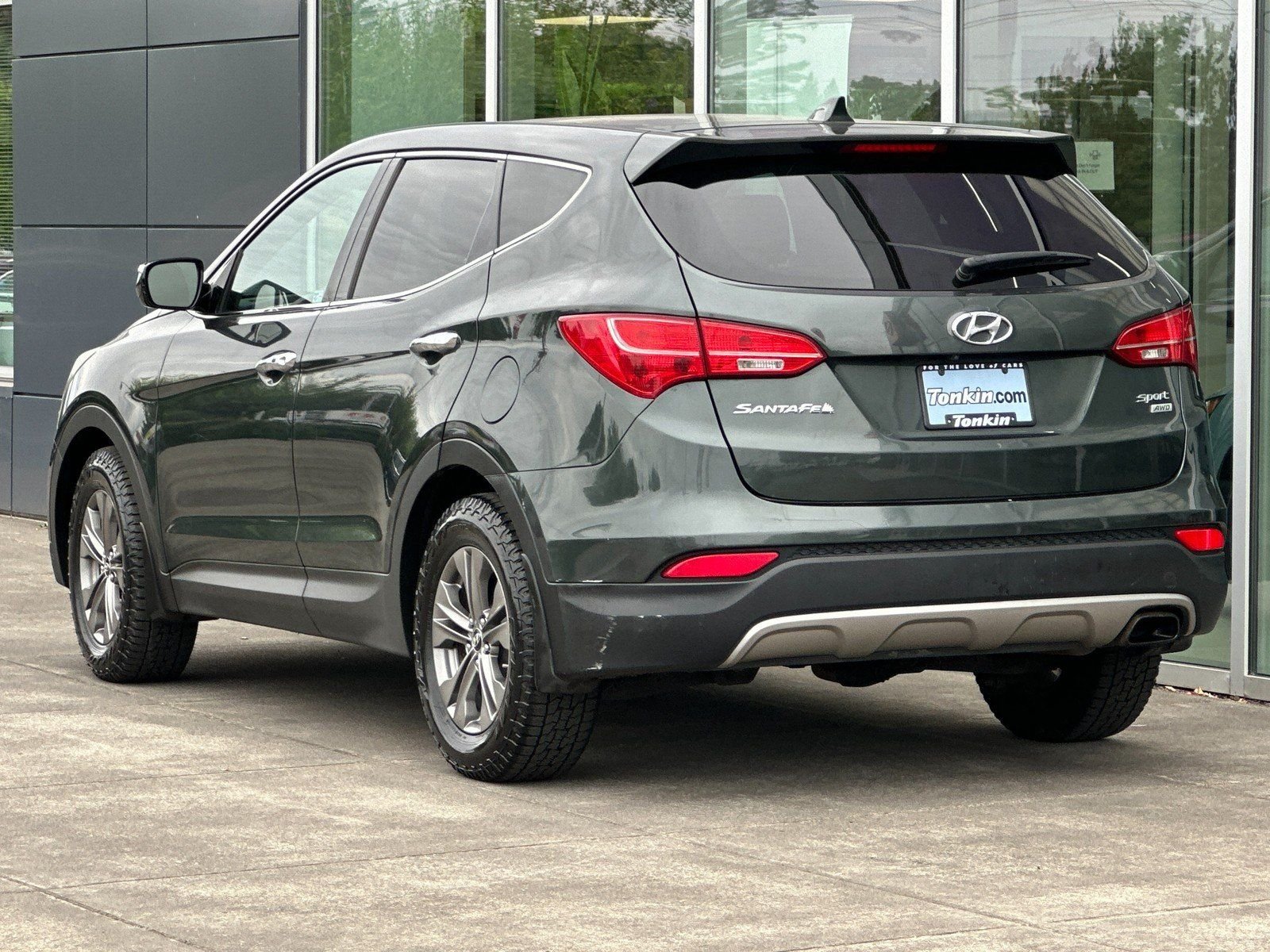 Used 2013 Juniper Green Hyundai Base image 5