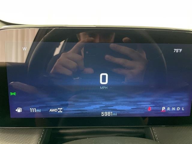 2026 Chevrolet Equinox LT, photo 11 of 12