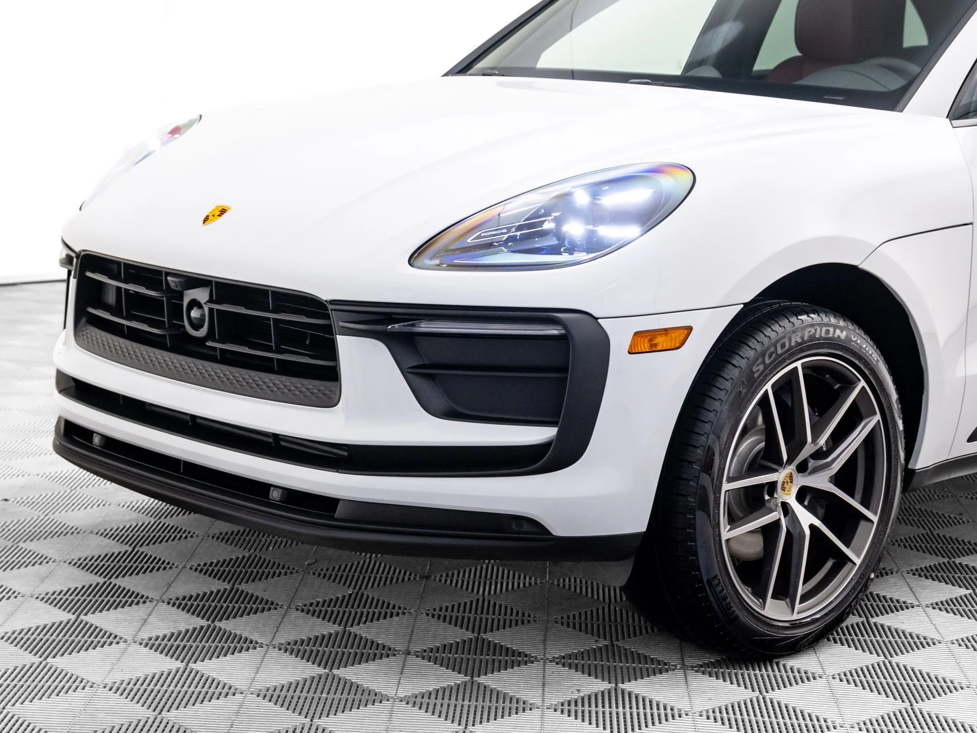 New 2026 White Porsche  image 37