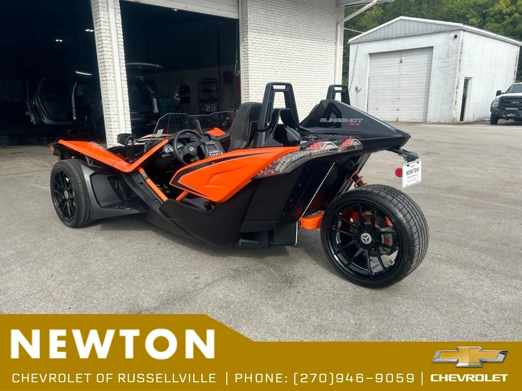 Used 2017  Polaris SLR image 6