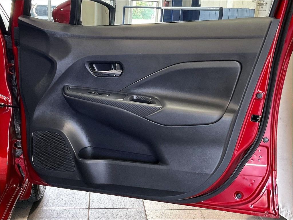 Used 2024 Red Nissan 1.6 SV image 12
