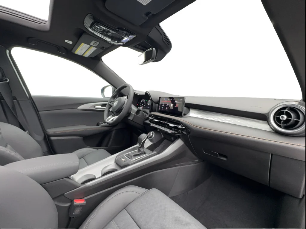 New 2026 Blue Alfa Romeo Base image 30