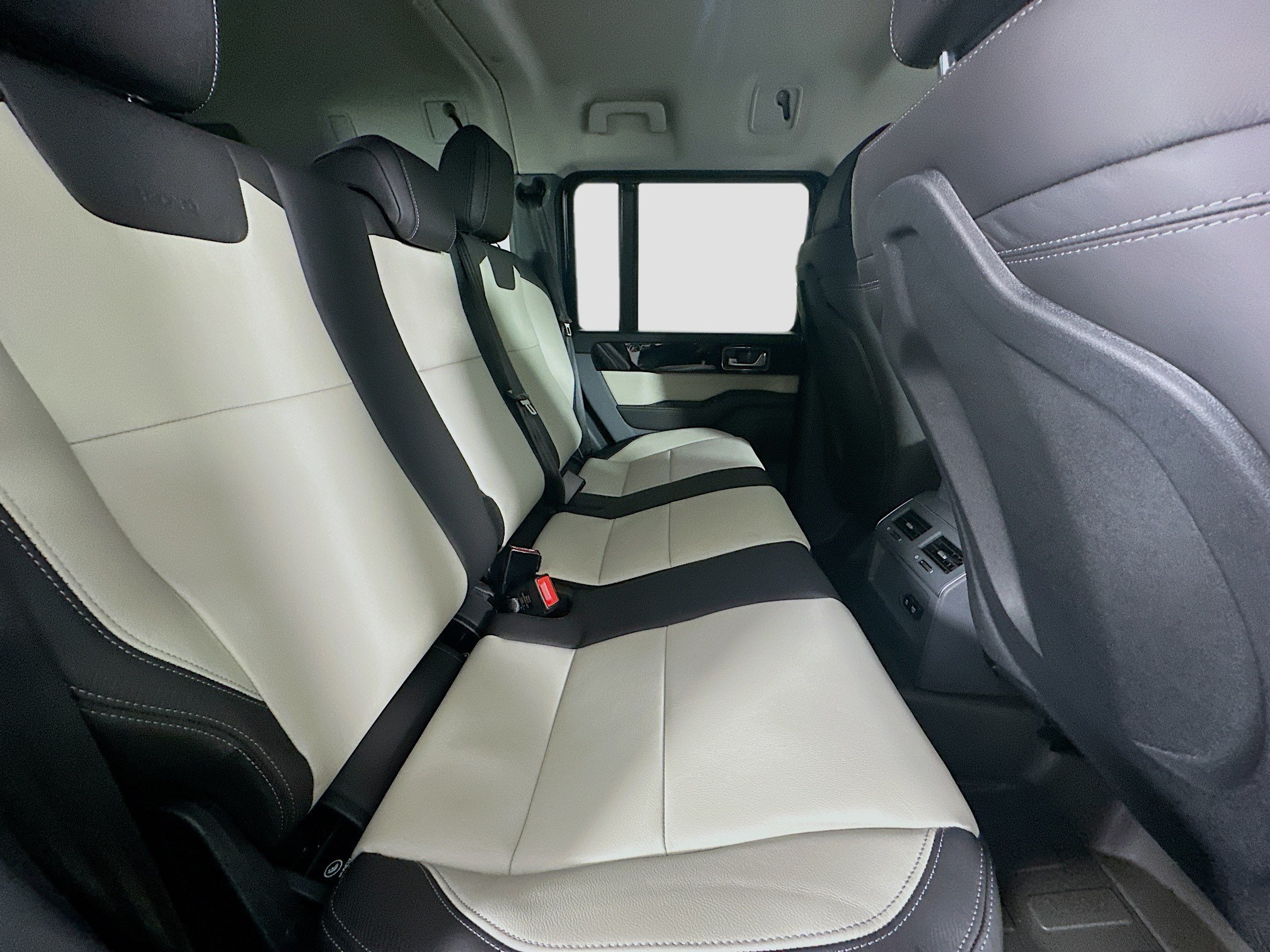 2025 INEOS Grenadier Fieldmaster Edition - Photo 47