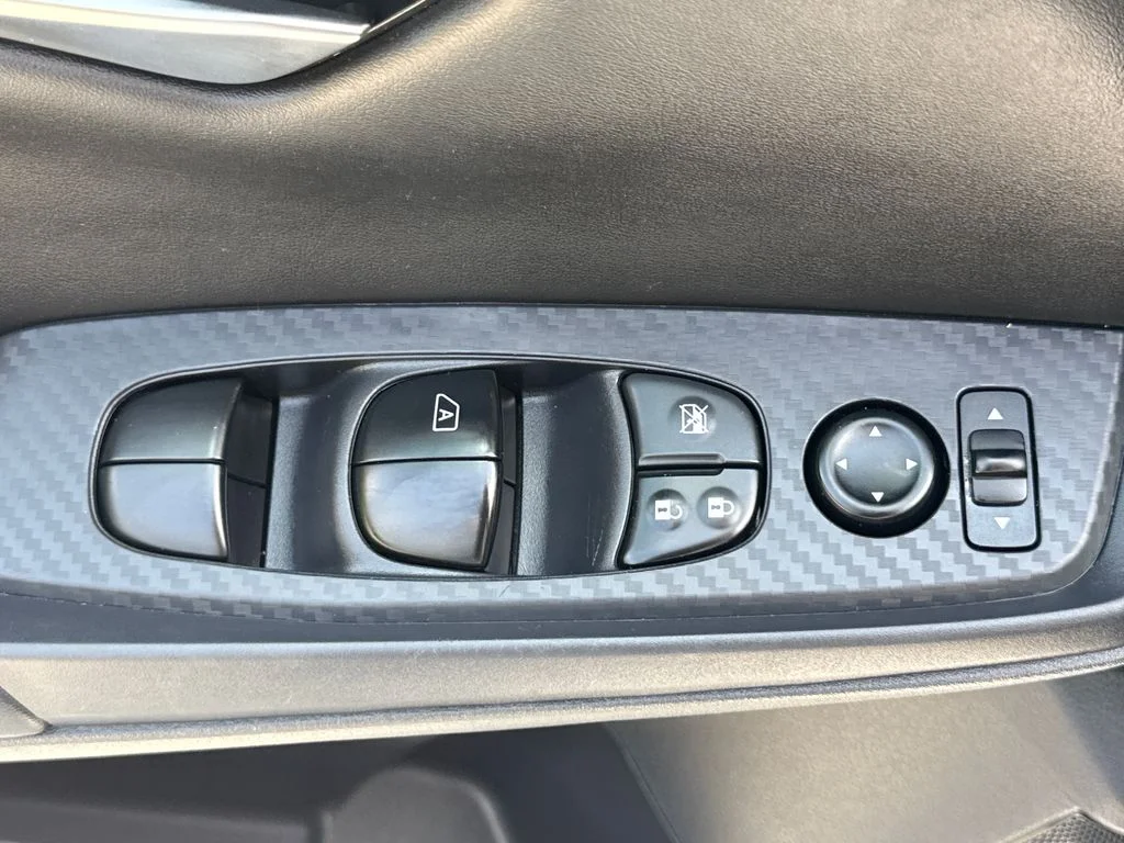 Used 2024 Fresh Powder Nissan SV image 14
