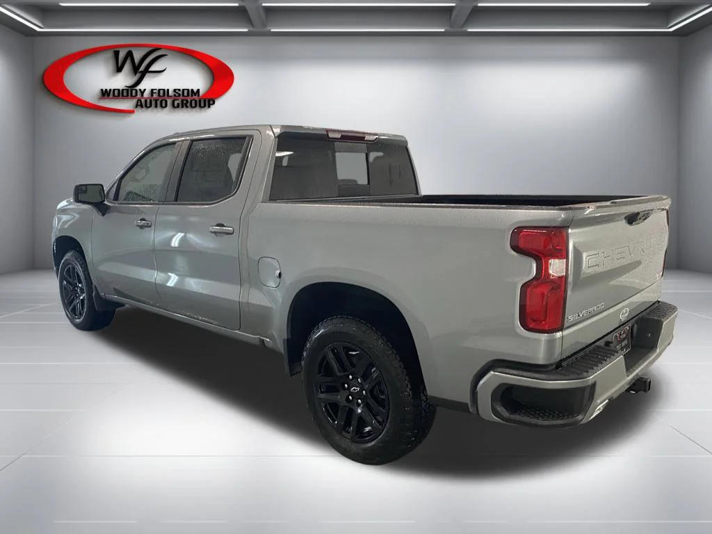 New 2026 Sterling Gray Metallic Chevrolet RST image 9