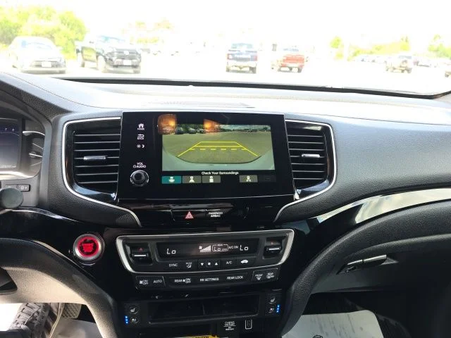 Used 2022 Blue Honda Elite image 20