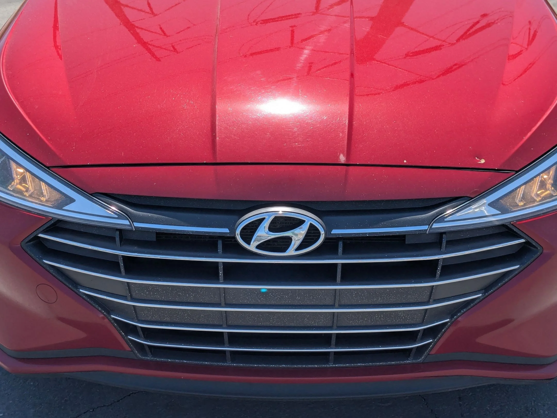 Used 2020 Scarlet Red Pearl Hyundai Value Edition image 9