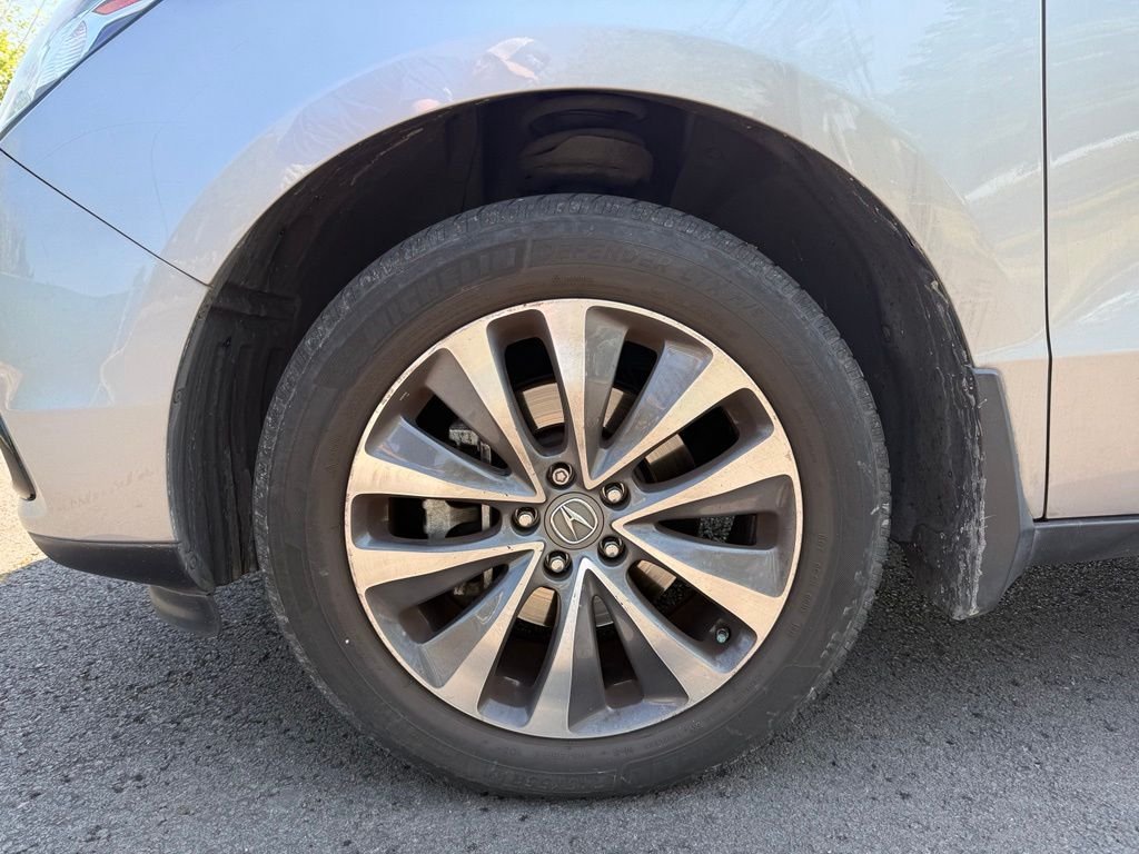 Used 2016 Lunar Silver Metallic Acura 3.5L image 23