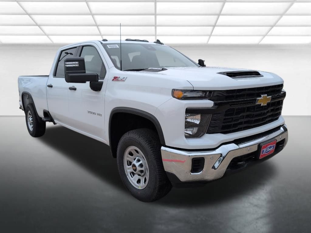 New 2026 Summit White Chevrolet WT image 1