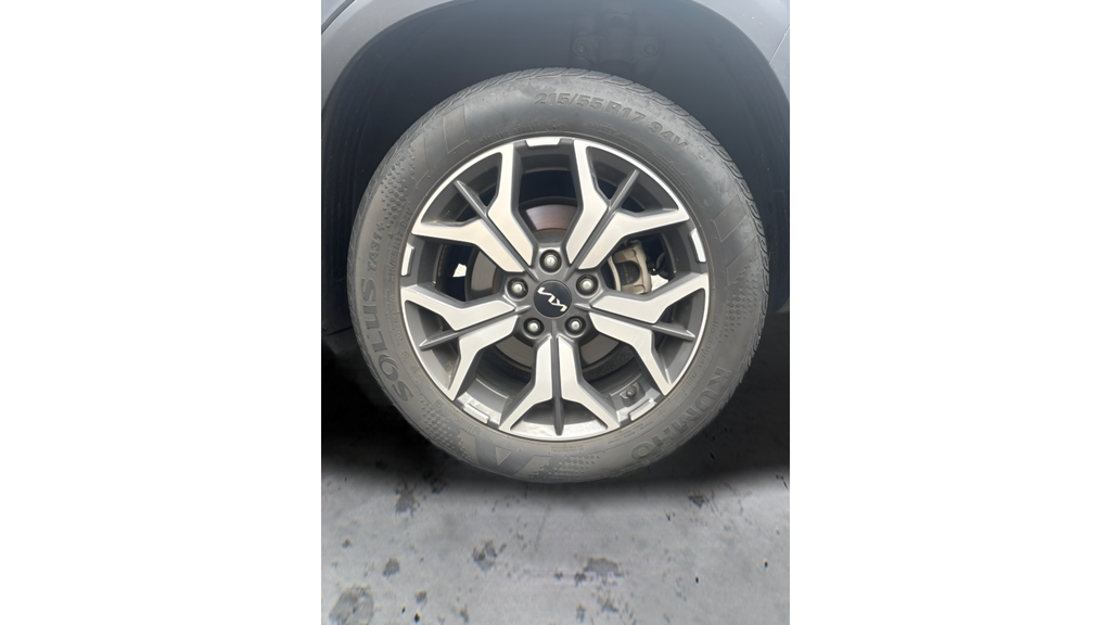 2022 Kia Seltos EX - Photo 19