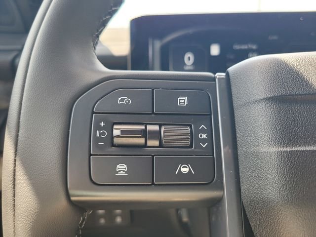 Used 2027 Brown Kia X-Pro SX-Prestige image 28