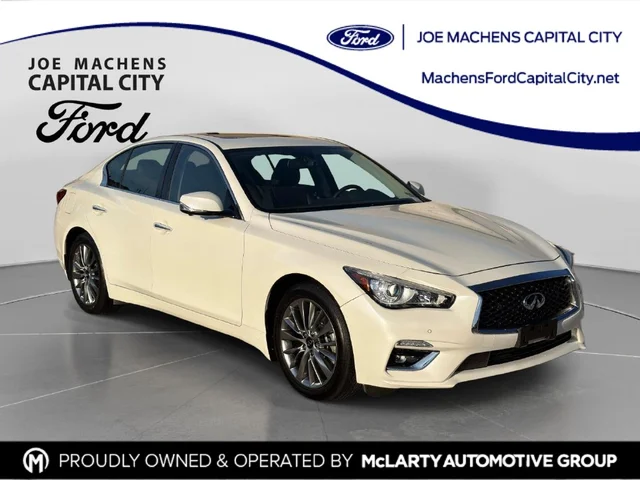 2023 INFINITI Q50 LUXE